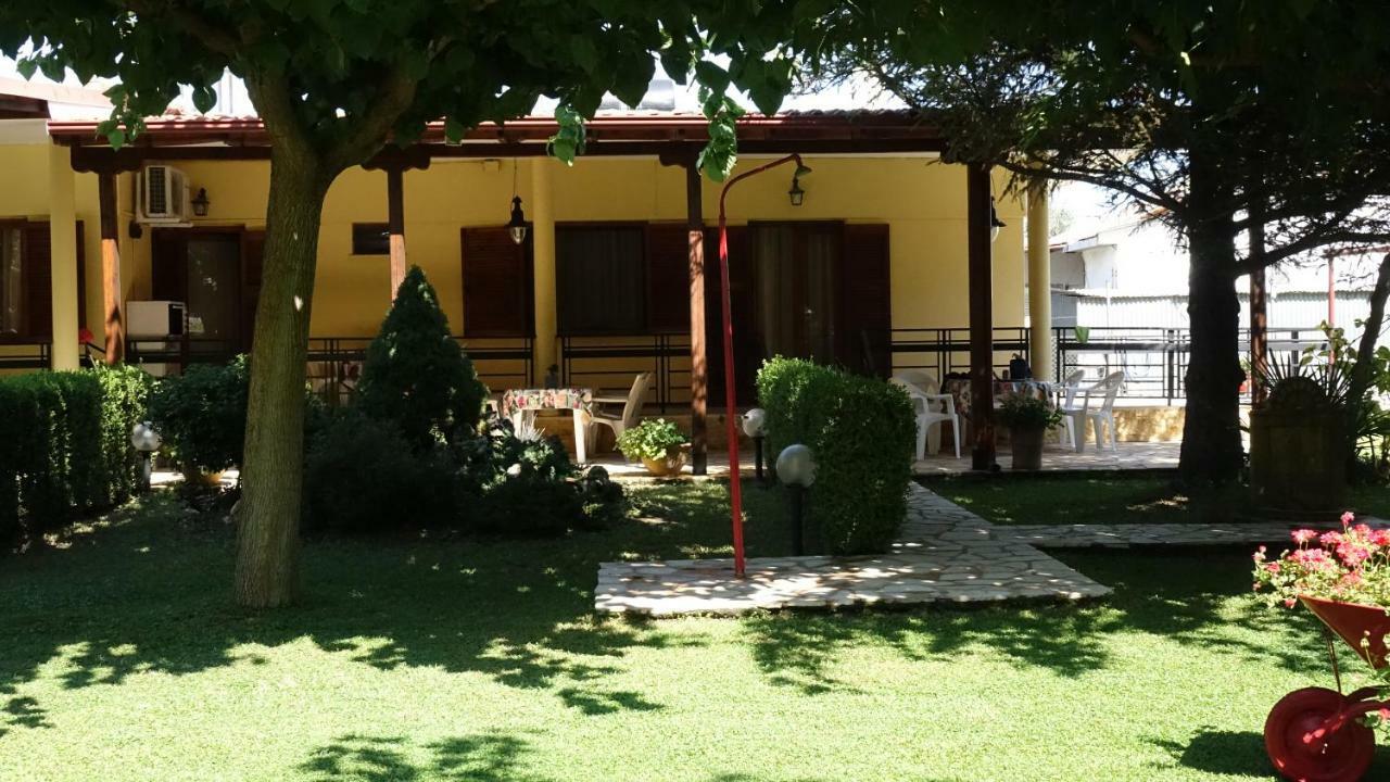 Garden Beach House Paralia Panteleimonos Zewnętrze zdjęcie